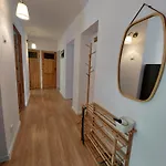 Jasne Mieszkanie Przy Jasnej Gorze Apartment