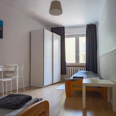 Jasne Mieszkanie Przy Jasnej Gorze *