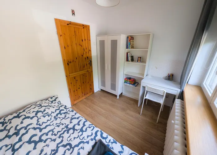 Jasne Mieszkanie Przy Jasnej Gorze アパート